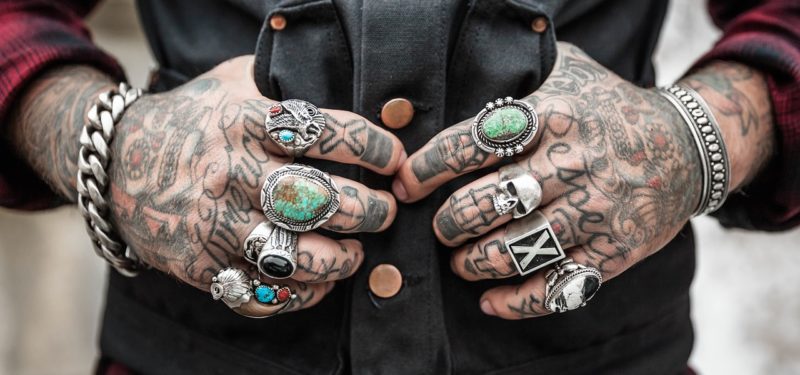 O que você deve estudar para ser um tatuador