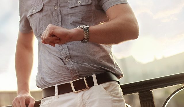 10 acessórios masculinos que todo homem deve ter no seu guarda-roupa