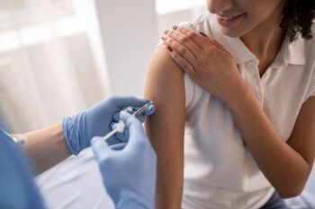 Exames de Covid serão necessários após a conclusão da vacinação? Entenda